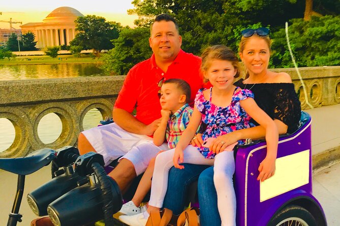 Pedicab Sightseeing Tour on the National Mall - World War II Memorial connects the monument to ordinary people