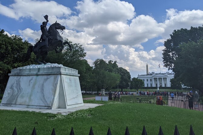 Presidents' Residences Walking Tour: Lafayette Sq + Foggy Bottom - Key points to know before you book