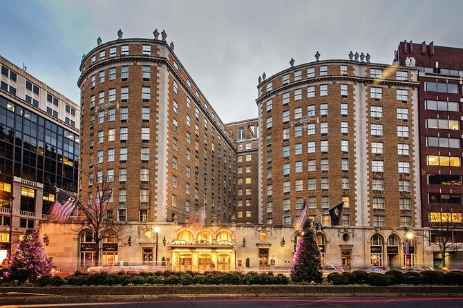 Presidents' Residences Walking Tour: Lafayette Sq + Foggy Bottom - Lafayette Square gives the walk its presidential focus