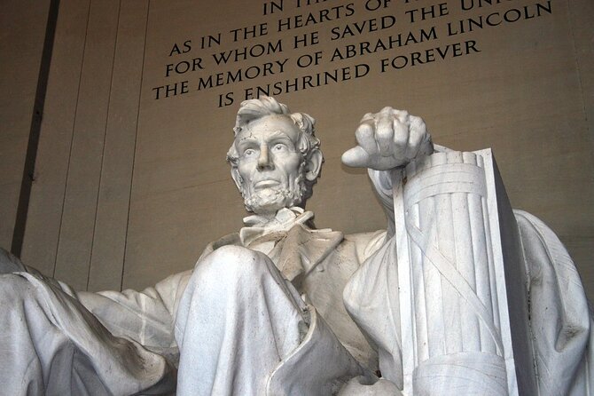 Private 3 Hour Highlights Tour Washington DC for up to 10 Guests - Three memorials connect national memory