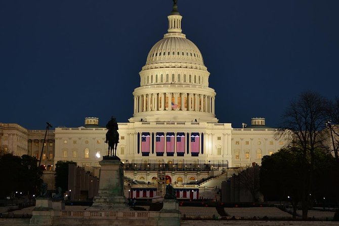 Private Night-Time Monuments Tour of DC for up to 10 Guests - The Marine Corps and Korean War memorials