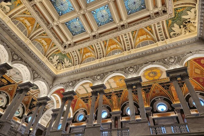 Private Tour of Washington DC (English/Portuguese) - Capitol Hill: Library of Congress, Supreme Court, and Capitol