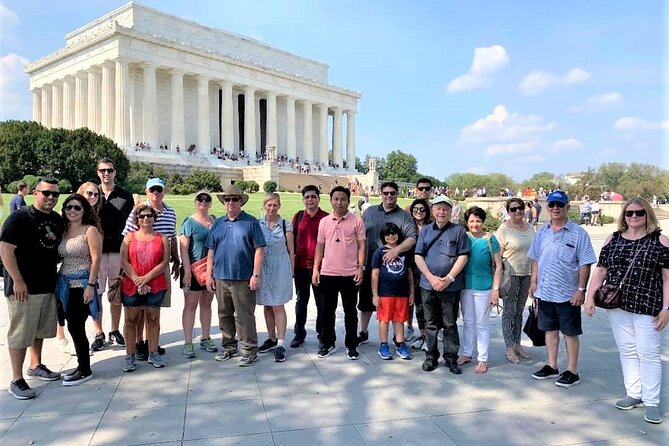 Private Tour with US Capitol Or Archives Or Washington Monument - Vietnam, Korean, and World War II memorials