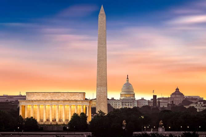 Private Washington DC City Tour - The World War II and Martin Luther King Jr. memorials