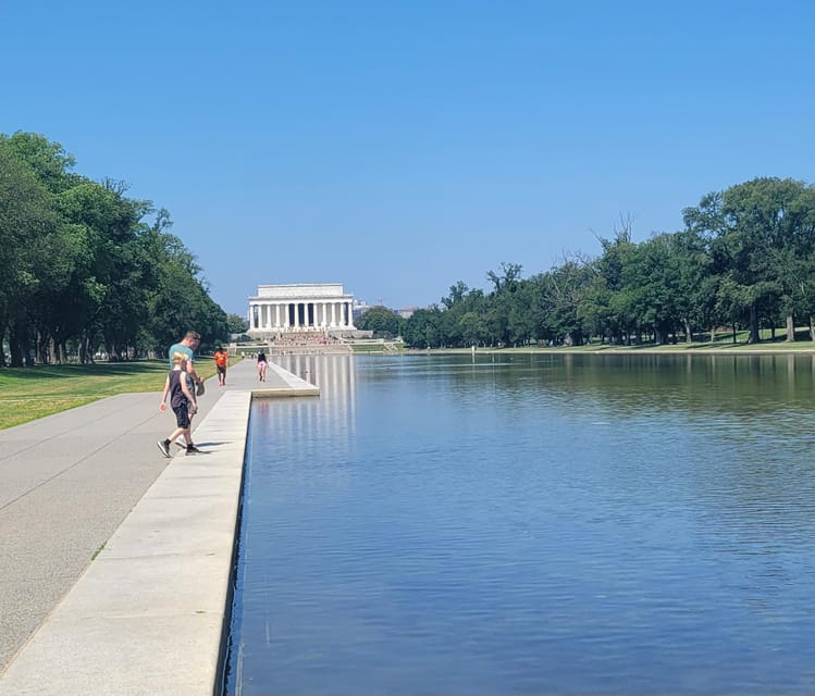 Private Washington DC Grand Tour with Changing of the Guard. - The Potomac memorials: Jefferson and Roosevelt