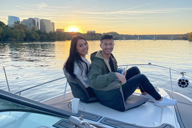 Private Yacht Tour along Washington DC Waterfront - Bluetooth music, food, and the half-day option