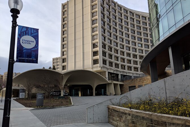 Residences of the Presidents Walking Tour: Dupont and Kalorama - Starting at Dupont Circle and Krispy Kreme