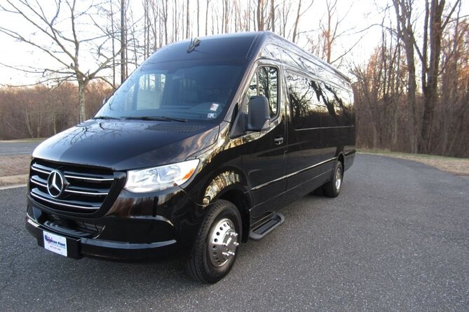 Roberts Luxury Transportation Shuttle Private Sightseeing Tour - Key points to know before you book