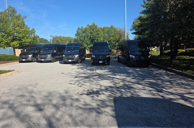 Roberts Luxury Transportation Shuttle Private Sightseeing Tour - Should you book Roberts Luxury Transportation?