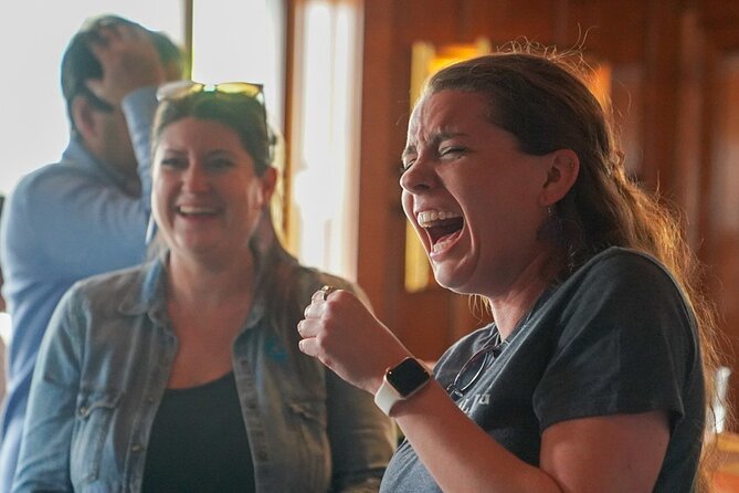 Small-Group History Tour Pub Crawl of Washington, D.C. - How the guides shape the experience