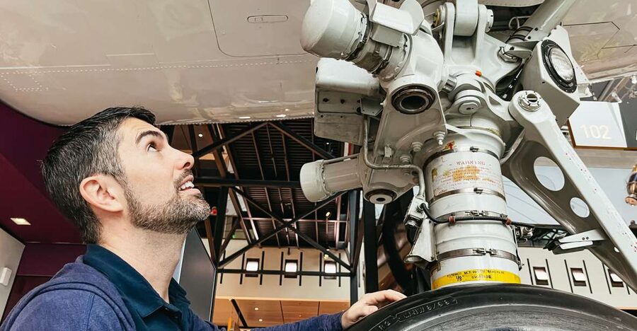 Smithsonian Air & Space Museum Guided Tour 8ppl Max - Meeting your guide outside the National Air and Space Museum