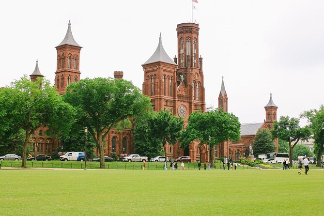 Smithsonian Museums Walking Tour with Reserved Air & Space Entry - Three Smithsonian museums, one tightly planned morning