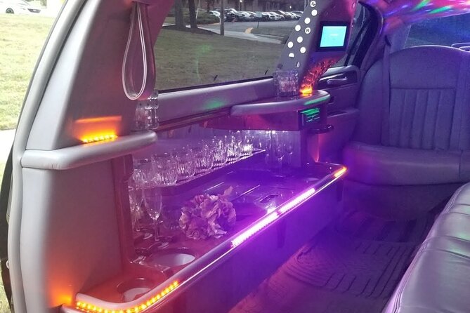Stretch Limo Private Day & Night Custom Tours of Washington DC - Comfort, group size, and value