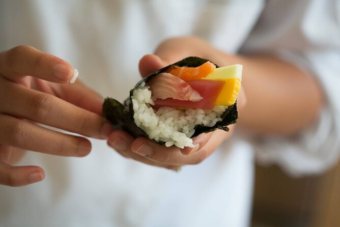 Sushi Masterclass in Washington D.C. (Includes 4-Course Meal) - Why the small group matters