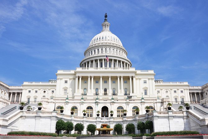 VIP Best of DC with US Capitol + National Archives Reserved Entry - Jefferson, FDR, and Martin Luther King Jr. around the Tidal Basin