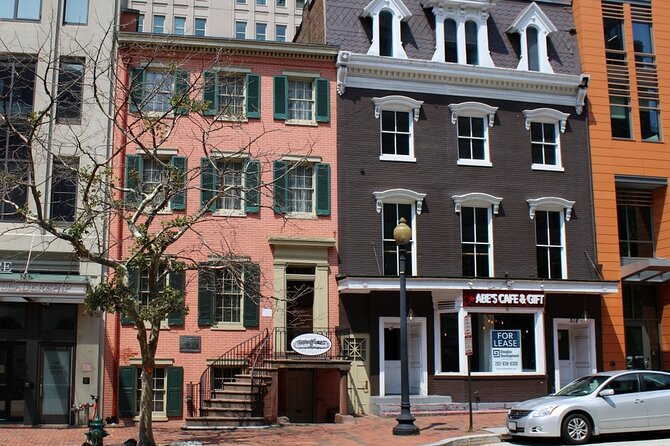 Washington D.C. Lincoln Assassination History Walking Tour - What the walking pace and group size mean