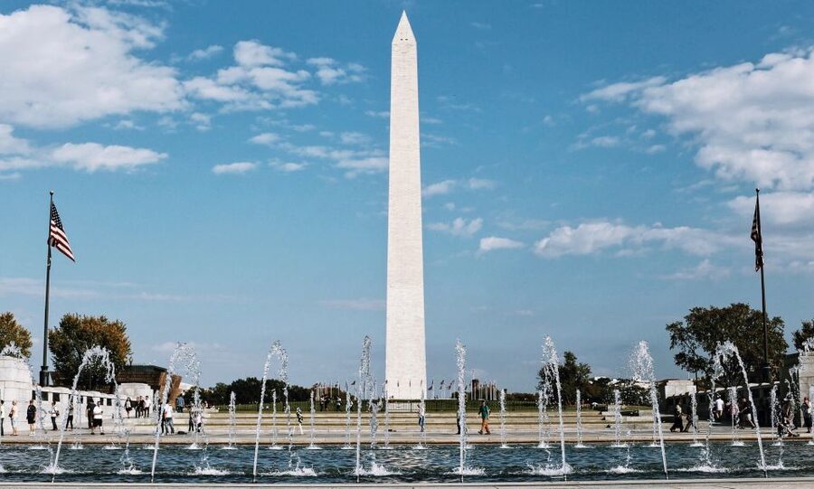 Washington, D.C: National Mall Tour with Monument Ticket - Walking distance, weather, and family fit