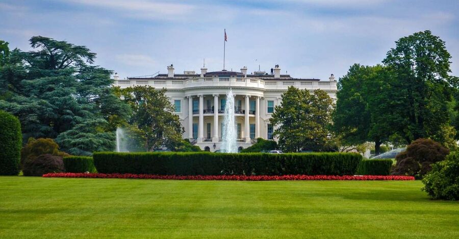 Washington DC: Bus Tour to the Highlights of the Capital - Starting at the U.S. Navy Memorial