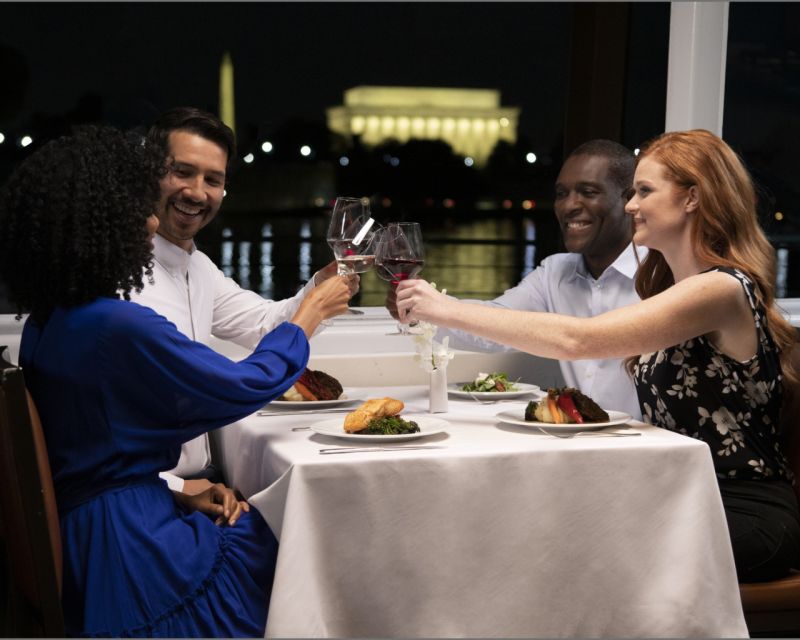 Washington DC: Christmas Eve Gourmet Brunch or Dinner Cruise - Choosing between brunch and dinner