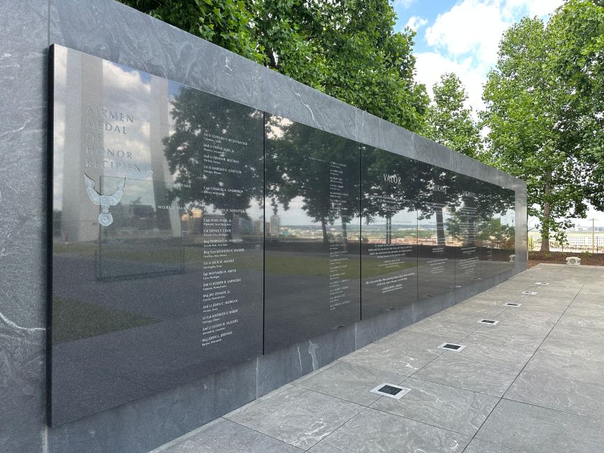 Washington DC Day Tour - Private Tour - World War II and Martin Luther King Jr. memorials