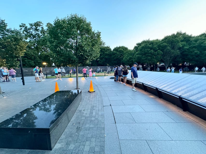 Washington DC: Express Morning or Night-Time Monuments Tour - The Marine Corps War Memorial and the Iwo Jima view