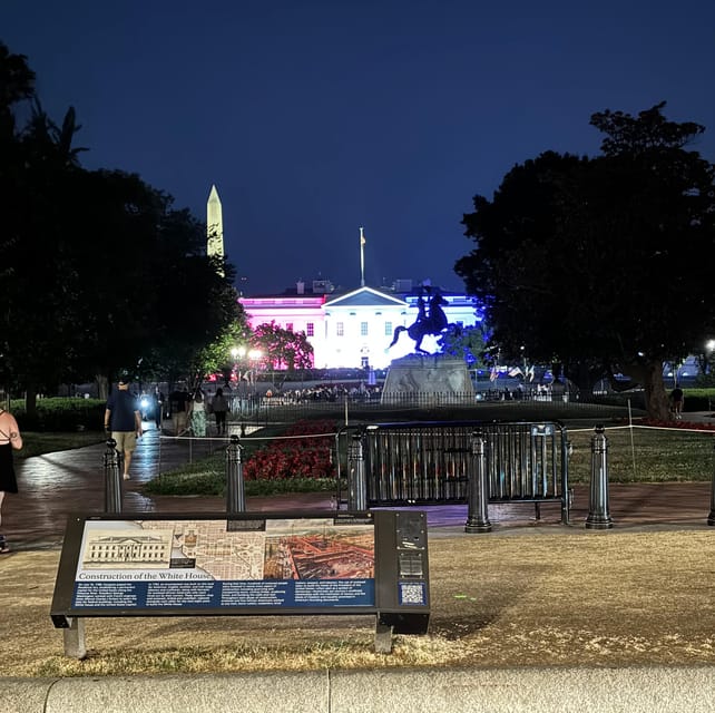 Washington DC: Express Morning or Night-Time Monuments Tour - Morning light or illuminated monuments at night