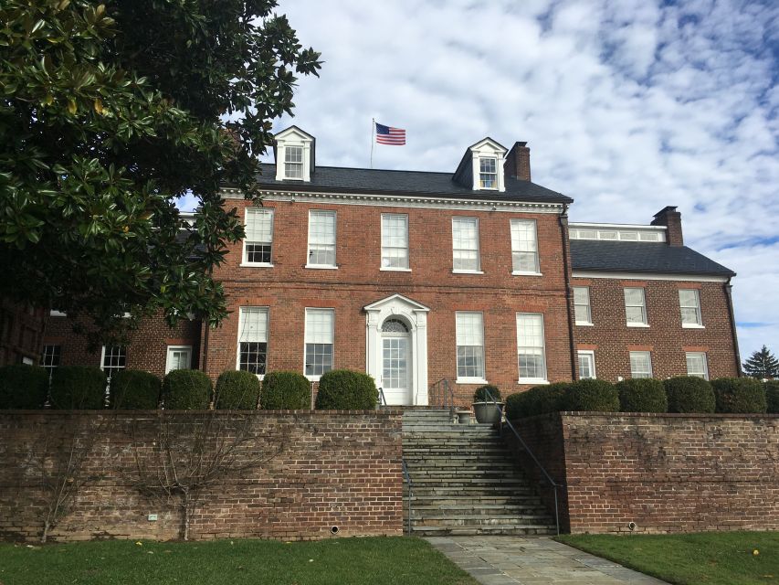 Washington, DC: Georgetown Architecture Walking Tour - Toward the waterfront through Cady’s Alley