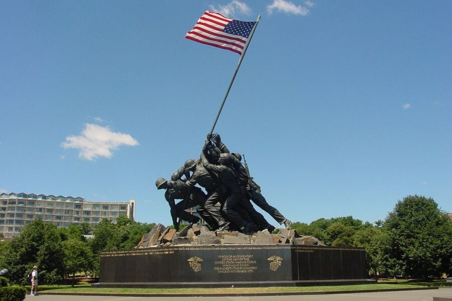 Washington, DC: Guided Small Group 4-Hour Day Tour - Memorial Stops That Get You Out of the Van