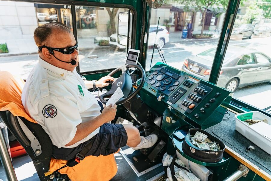 Washington, DC: Hop-On Hop-Off Old Town Trolley City Tour - Museums Along Constitution Avenue