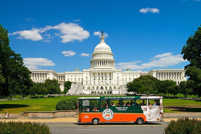 Washington DC Hop-On Hop-off Trolley Tour with 15 Stops - Why this trolley works well on a first day