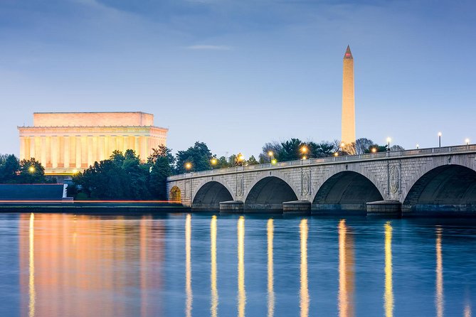 Washington DC Monuments by Moonlight Tour by Trolley - The Washington Monument and White House from the trolley