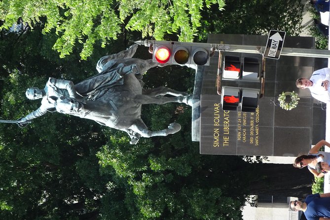 Washington DC Monuments self-guided walking tour & scavenger hunt - Constitution Gardens and the Vietnam memorials
