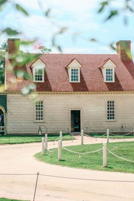 Washington DC: Mount Vernon and Old Town Alexandria Day Trip - What the guide adds to the ride
