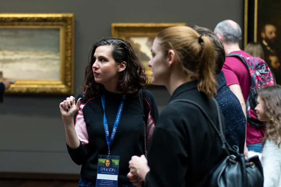 Washington DC: National Gallery of Art - Guided Museum Tour - Entering the collection with a guide and a clear route