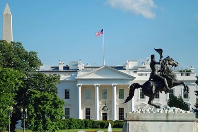 Washington DC Night-Time City Tour - The White House and nearby city sights