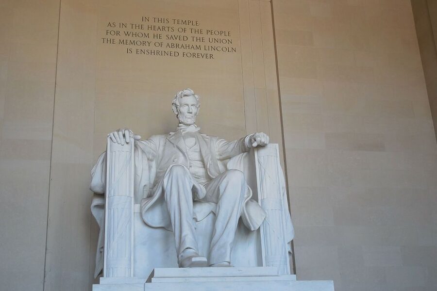 Washington DC: Sightseeing Tour with Potomac River Cruise - Who should book this Washington DC tour?