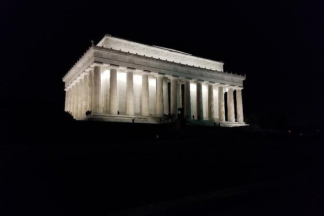 Washington DC Small-Group Evening City Tour - Lincoln Memorial and the surrounding war memorials